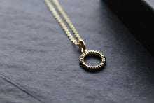 Load image into Gallery viewer, Twisted Circle Necklace
