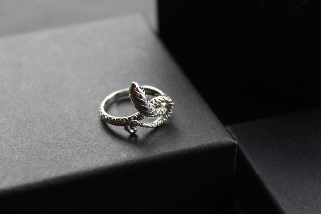 Twisted Serpent Ring