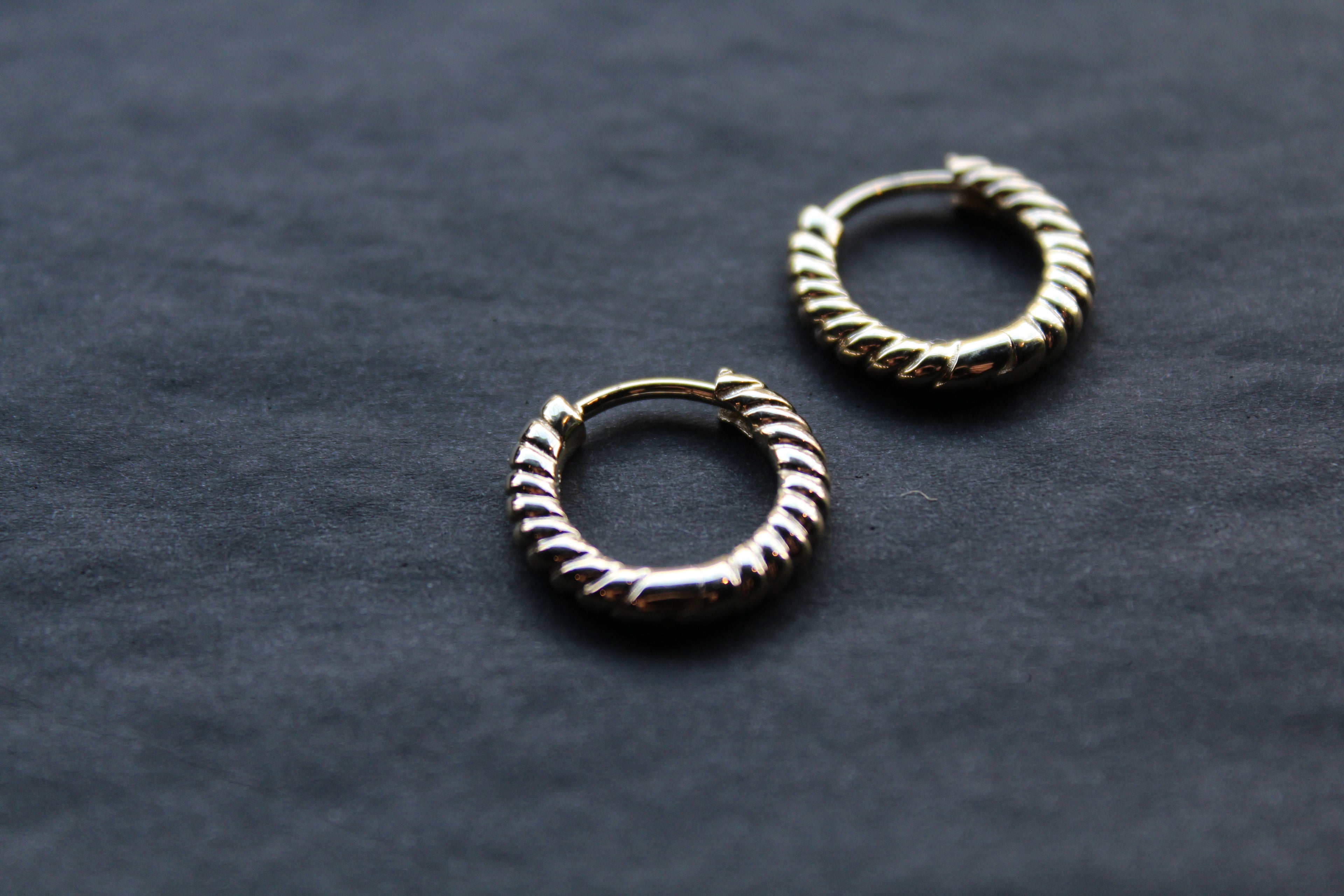 Twisted Circle Hoops