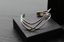 Load image into Gallery viewer, Twister Silver Cuff
