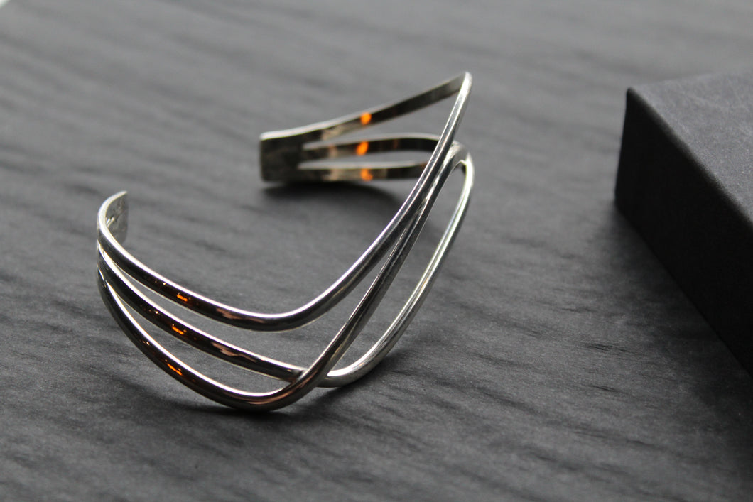 Twister Silver Cuff