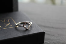 Load image into Gallery viewer, Vintage Clover Silver Ring
