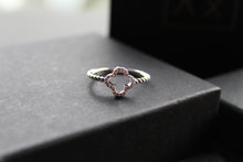 Load image into Gallery viewer, Vintage Clover Silver Ring

