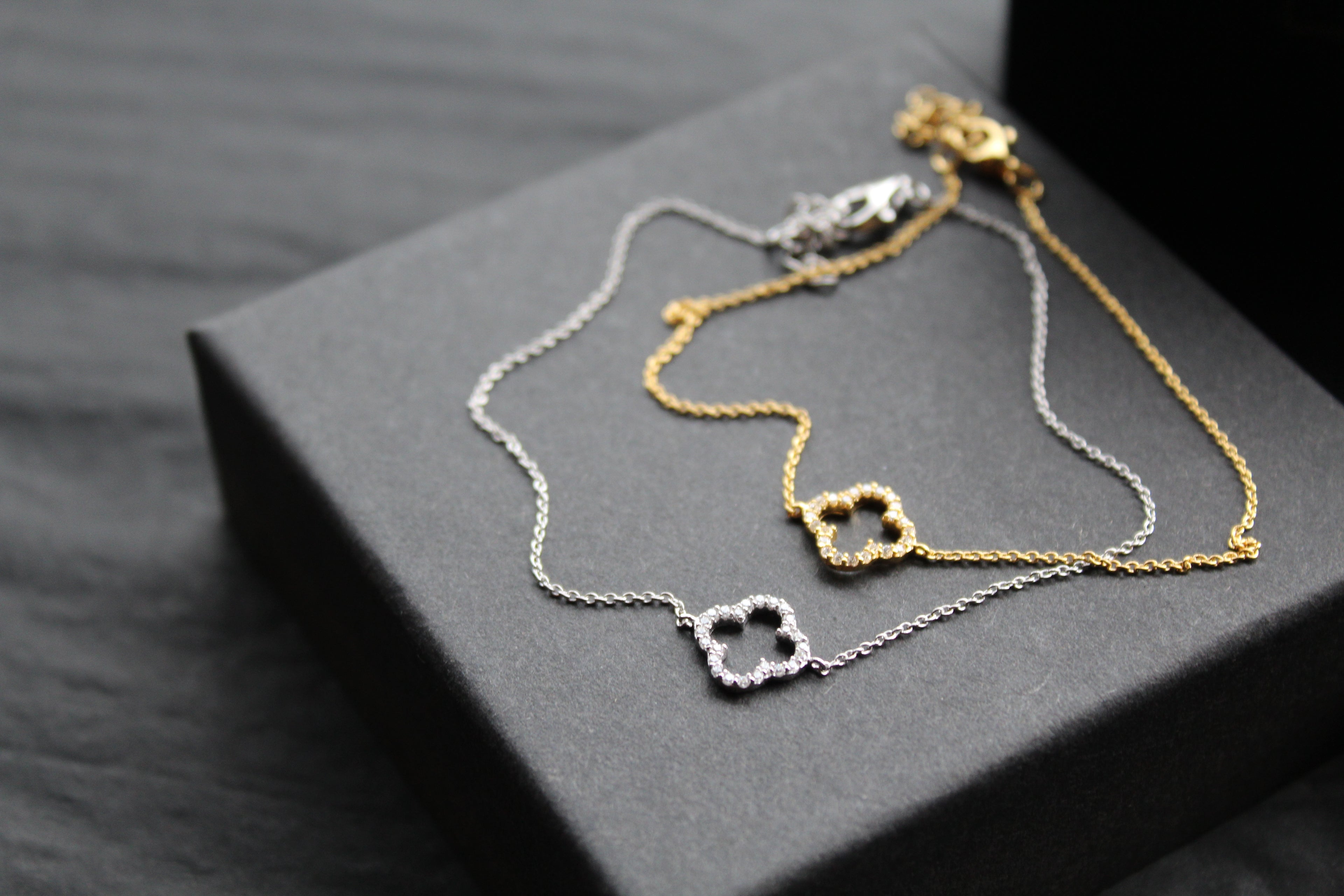 Vintage Open Flower Bracelet with Cubic Zirconia