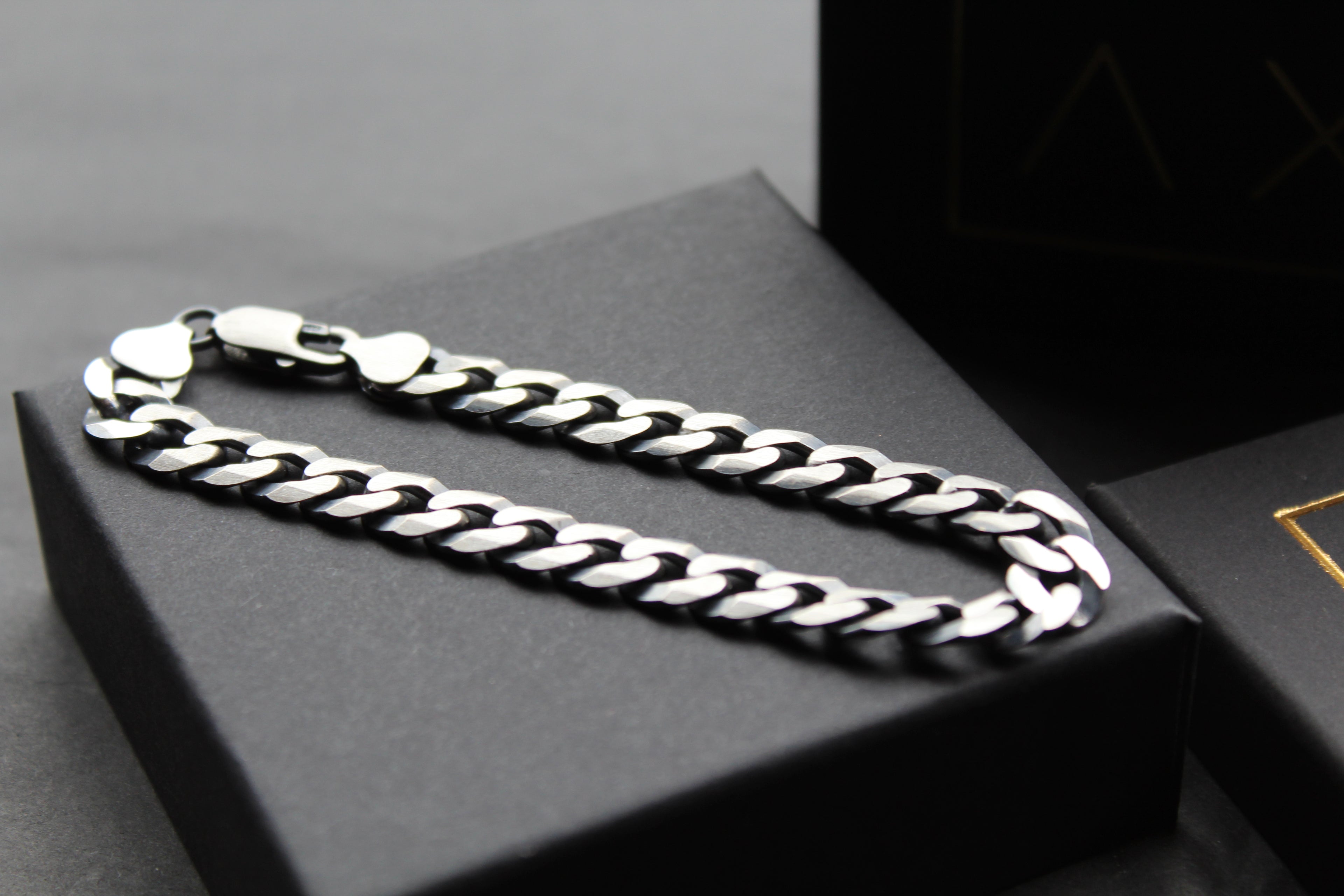 Unisex Flat Oxidised Curb Chain Bracelet
