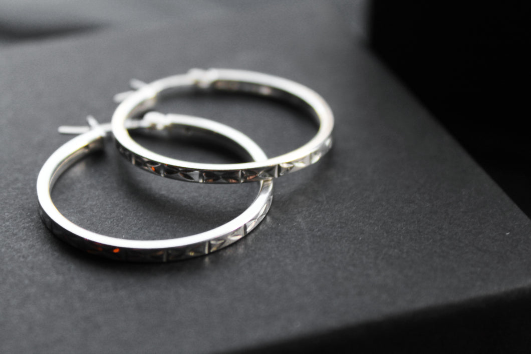 30mm Diamond-Cut Creole Hoop
