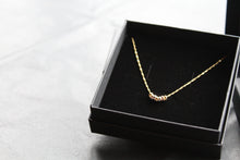 Load image into Gallery viewer, 9ct Gold &quot;7 Lucky Ring&quot; Necklace

