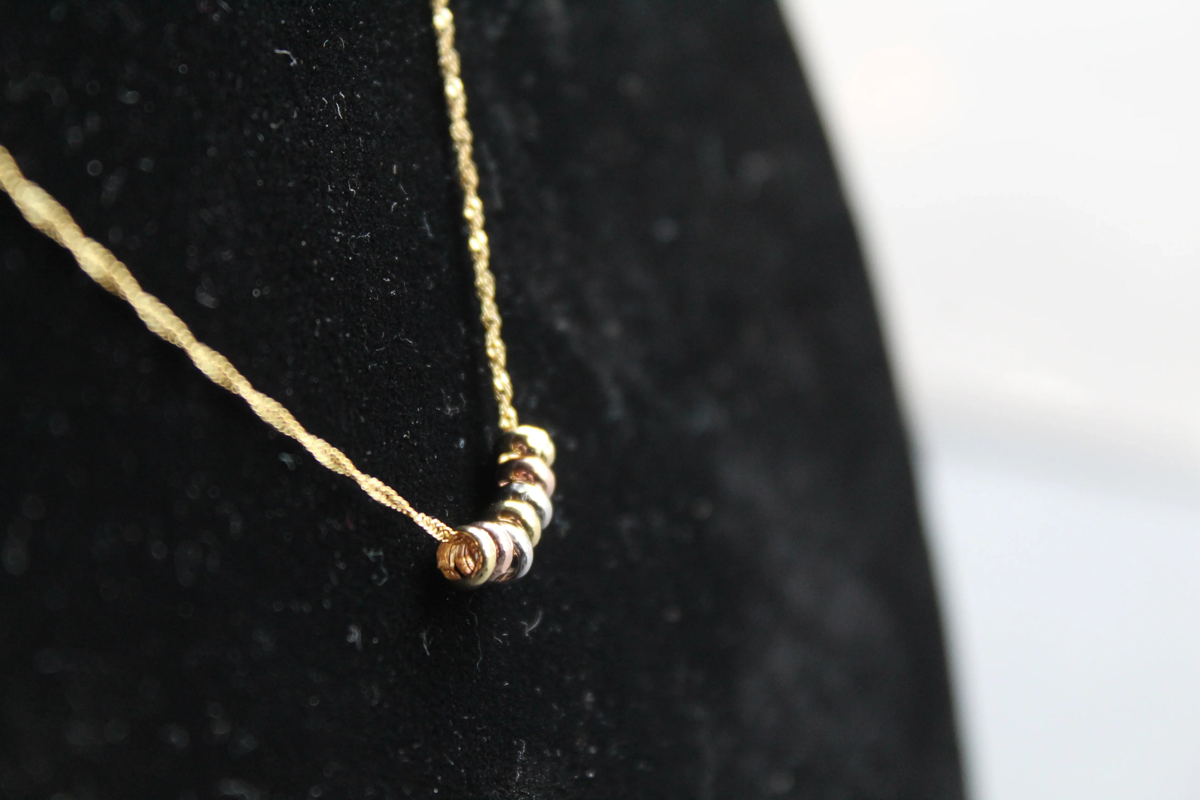 9ct Gold "7 Lucky Ring" Necklace - Swax Jewellery Barmouth