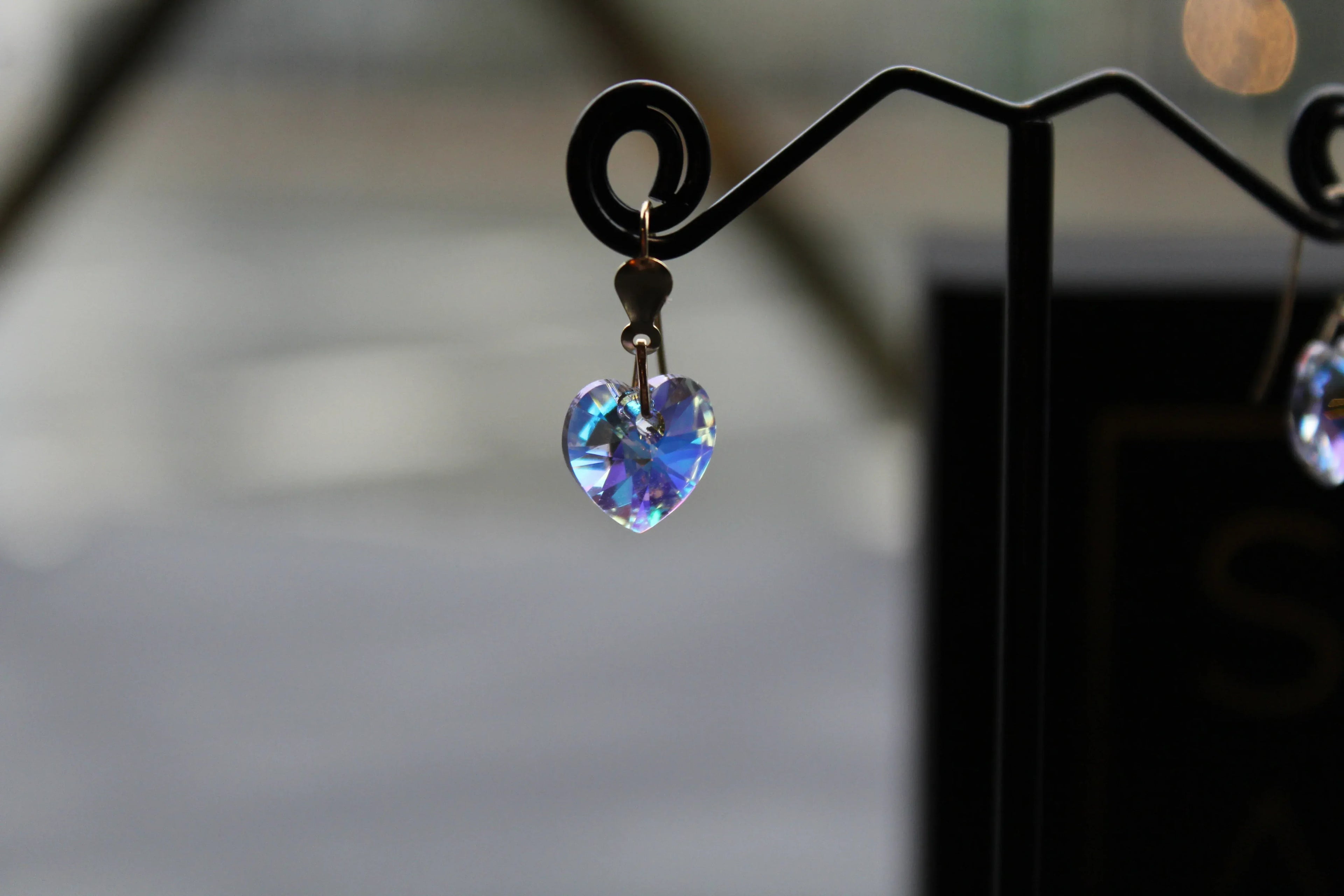 9ct Gold Austrian Crystal Drop Earring - Swax Jewellery Barmouth