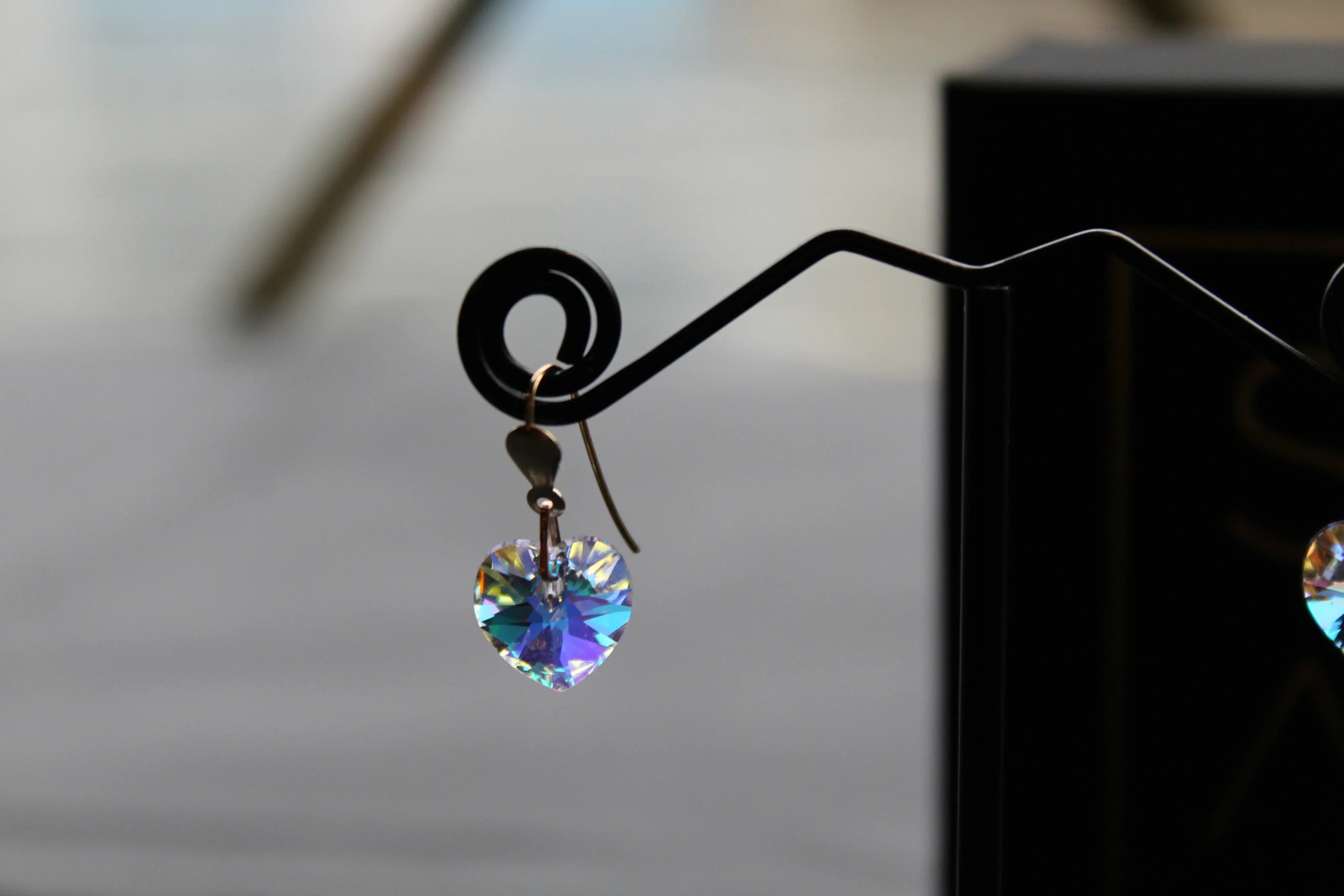 9ct Gold Austrian Crystal Drop Earring - Swax Jewellery Barmouth