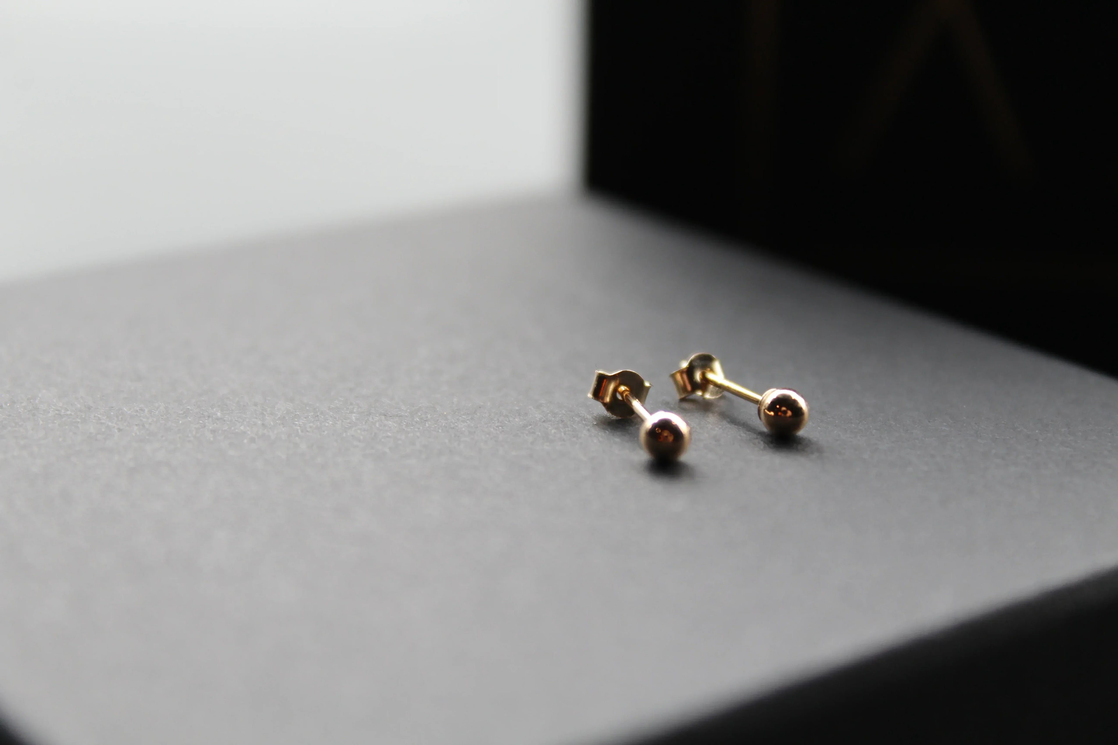 9ct Gold Bead Studs - Swax Jewellery Barmouth