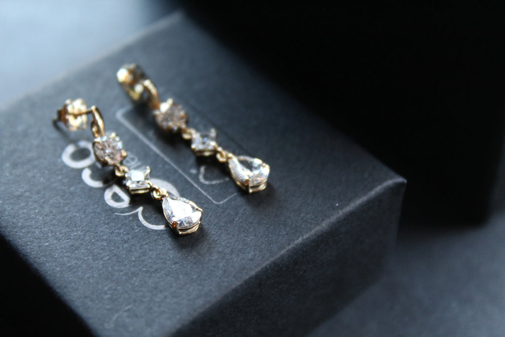 9ct Gold Clear CZ Drop Earrings - Swax Jewellery Barmouth