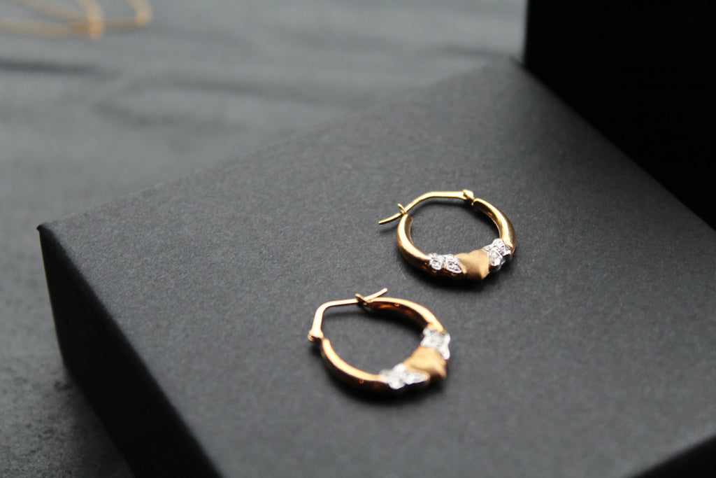 9ct Gold Earring & Necklace Set - Swax Jewellery Barmouth