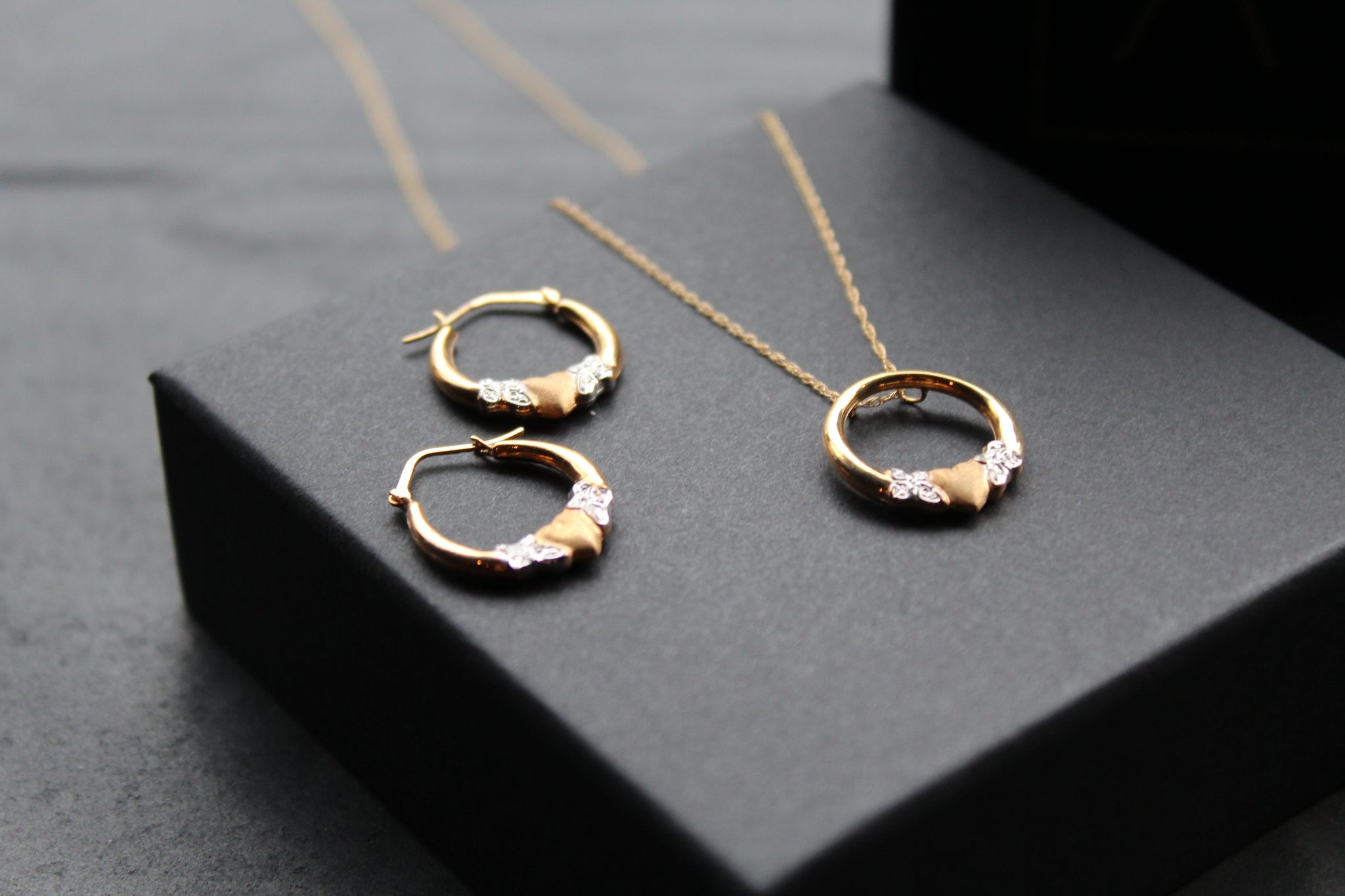 Ring necklace set on sale