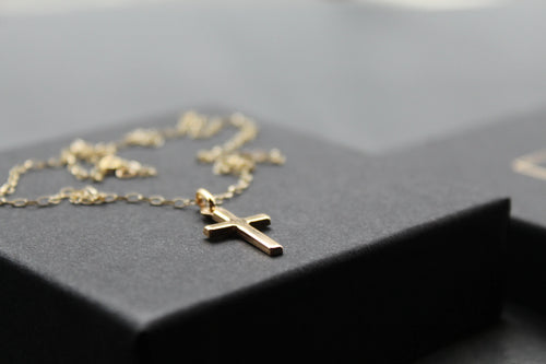 9ct Gold Hollow Cross - Swax Jewellery Barmouth