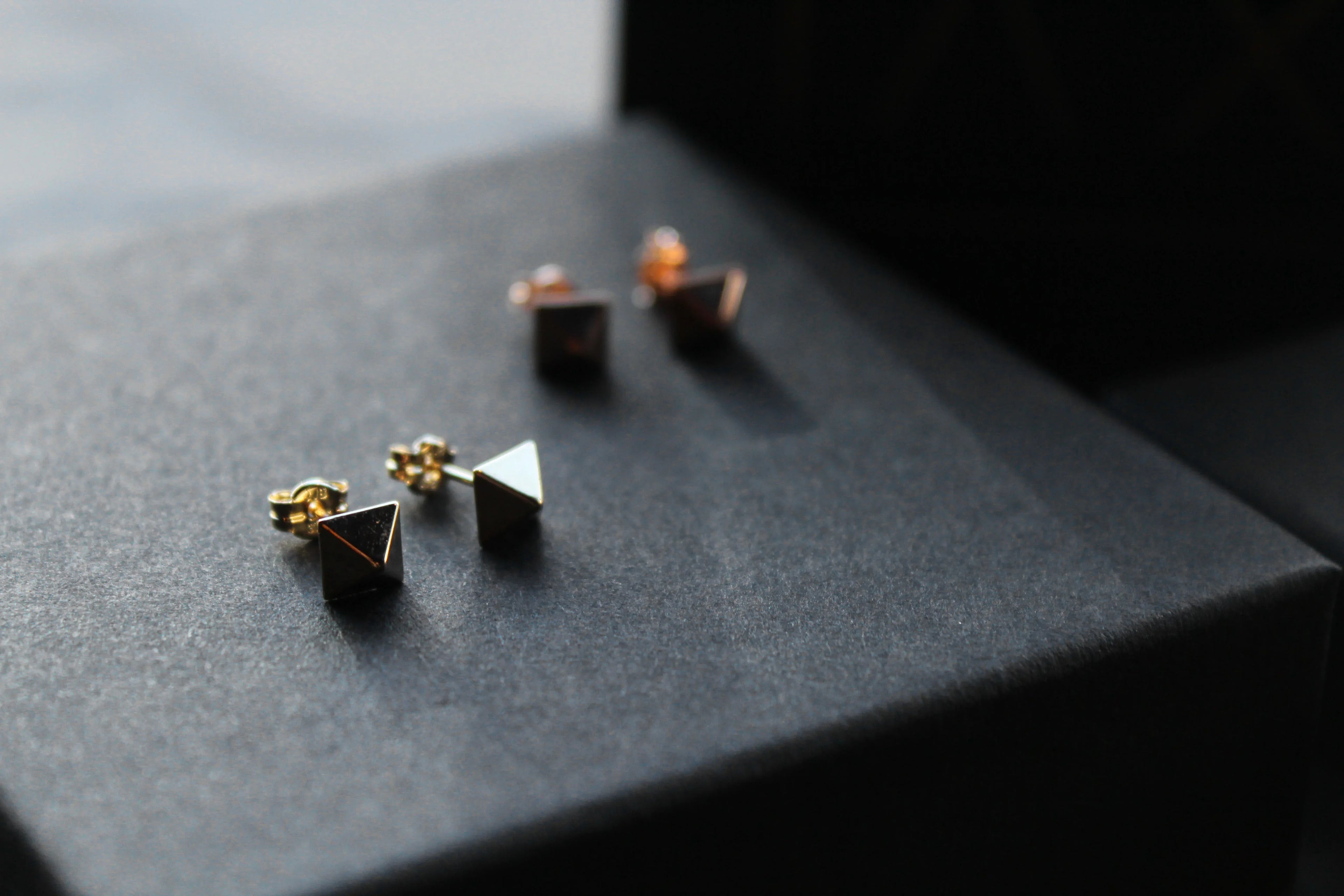9ct Gold Pyramid Studs - Swax Jewellery Barmouth
