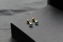 Load image into Gallery viewer, 9ct Gold Studs
