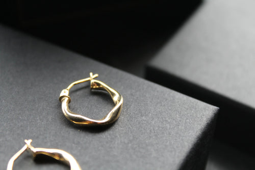9ct Gold Twisted Square Hoops - Swax Jewellery Barmouth