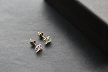Load image into Gallery viewer, 9ct Gold square  Clear CZ Studs
