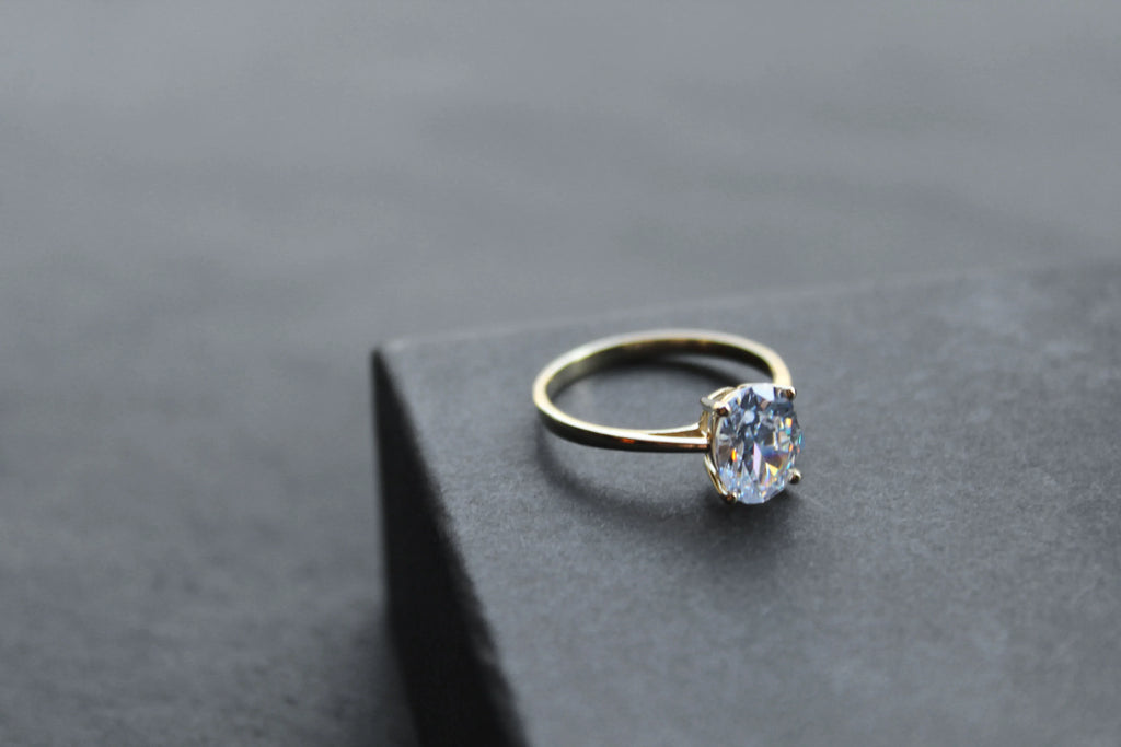 9ct Solitaire Clear CZ Ring - Swax Jewellery Barmouth
