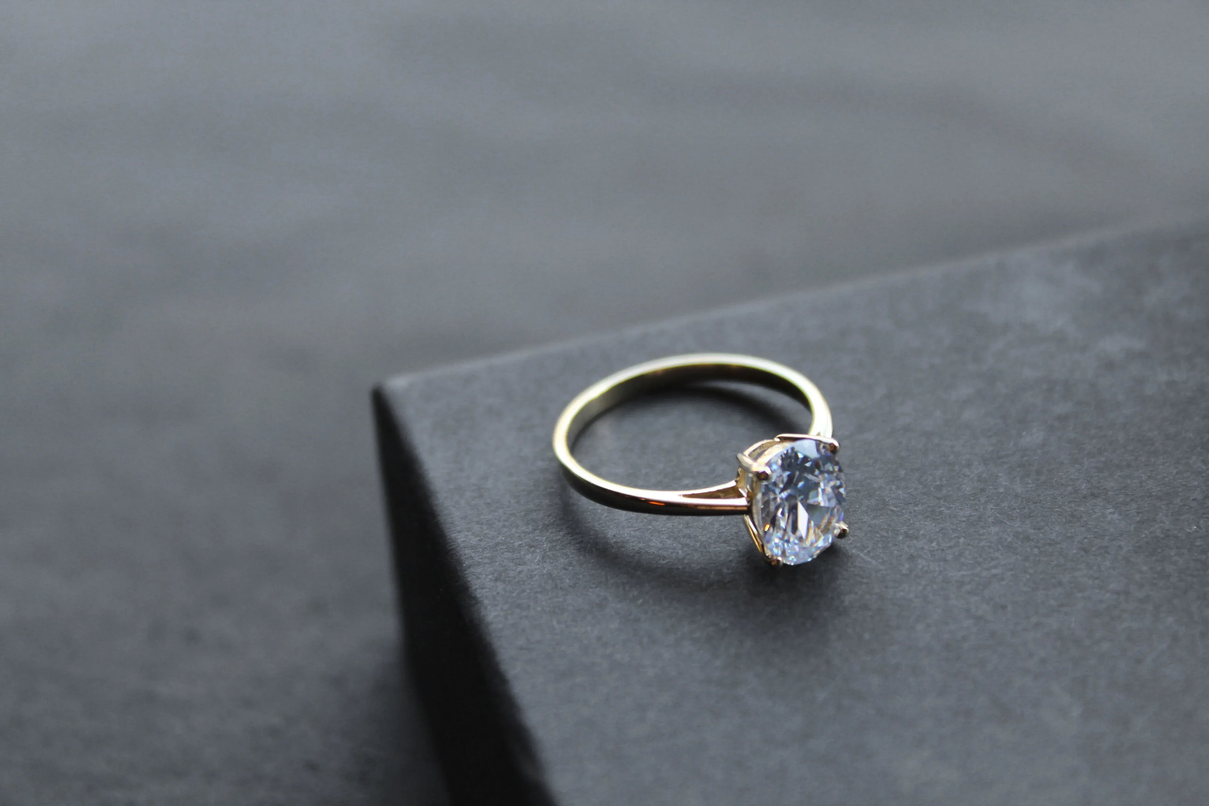 9ct Solitaire Clear CZ Ring - Swax Jewellery Barmouth