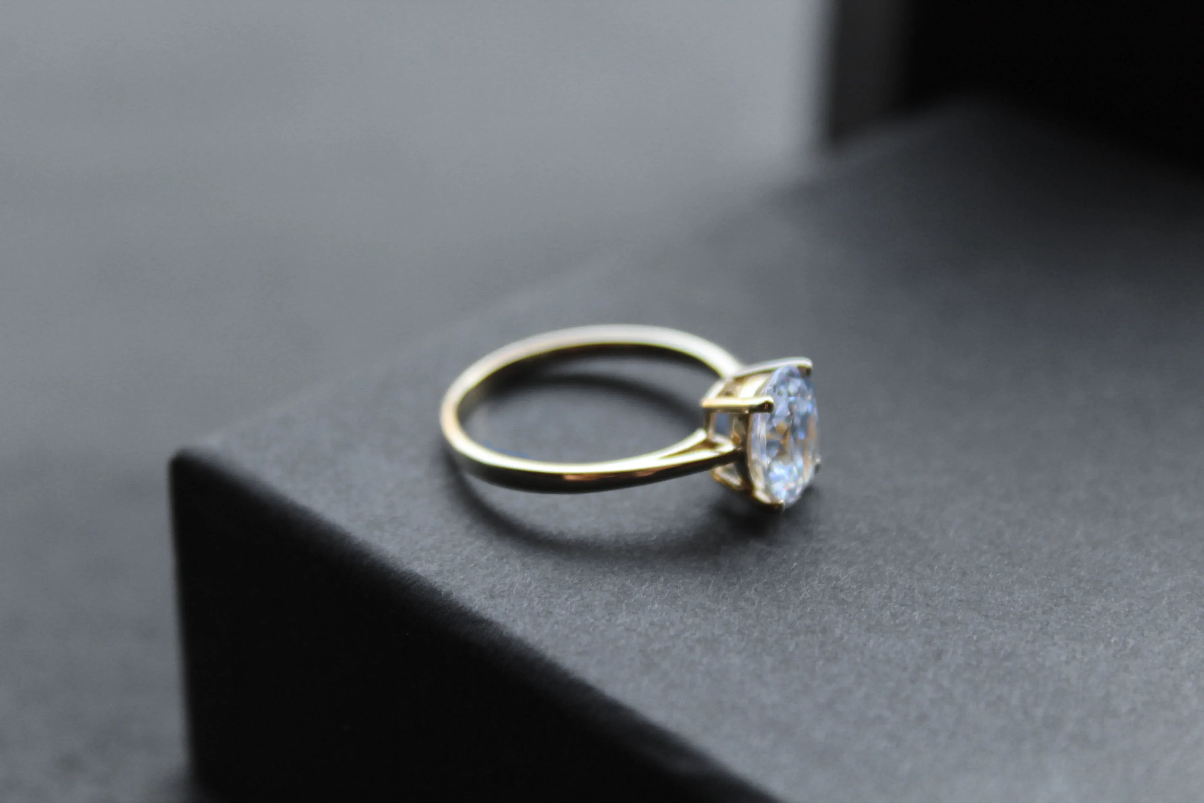 9ct Solitaire Clear CZ Ring - Swax Jewellery Barmouth