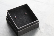 Load image into Gallery viewer, Amethyst Square Claw Studs
