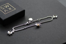 Load image into Gallery viewer, Bumble Bee Charm Bracelet
