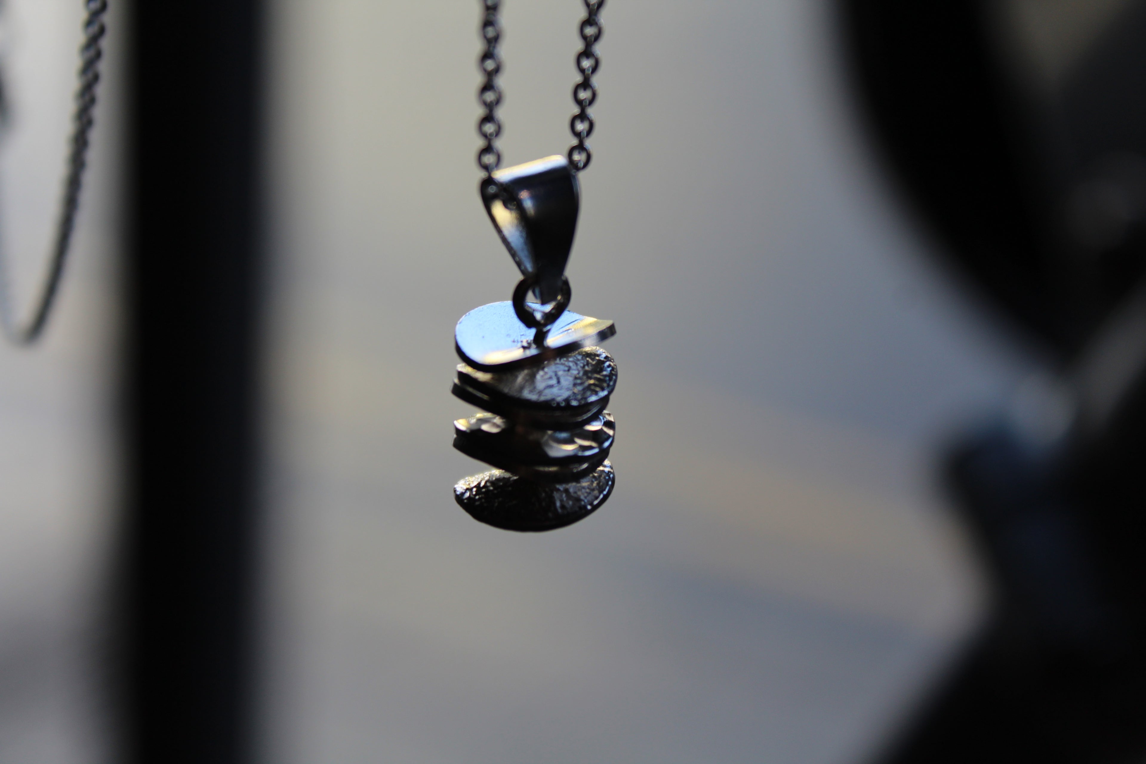 Textured Disc Necklace Vertical