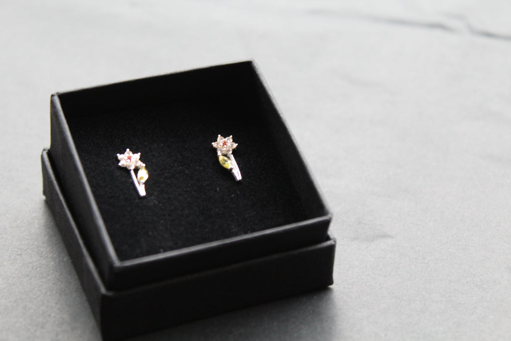 Cubic Zirconia Silver Daffodil Studs