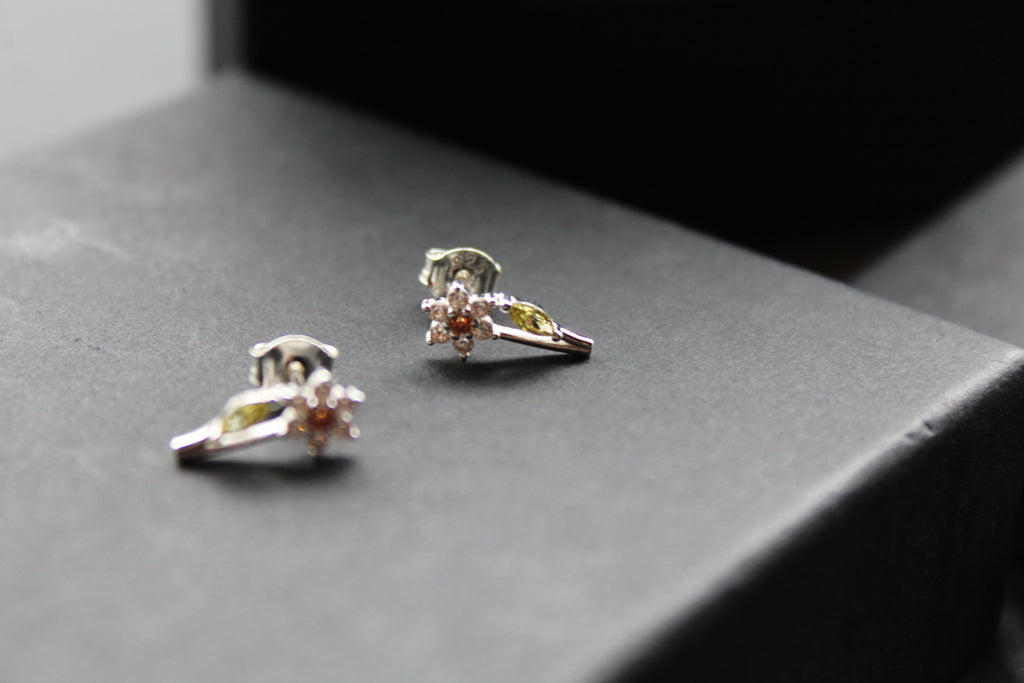 Cubic Zirconia Silver Daffodil Studs
