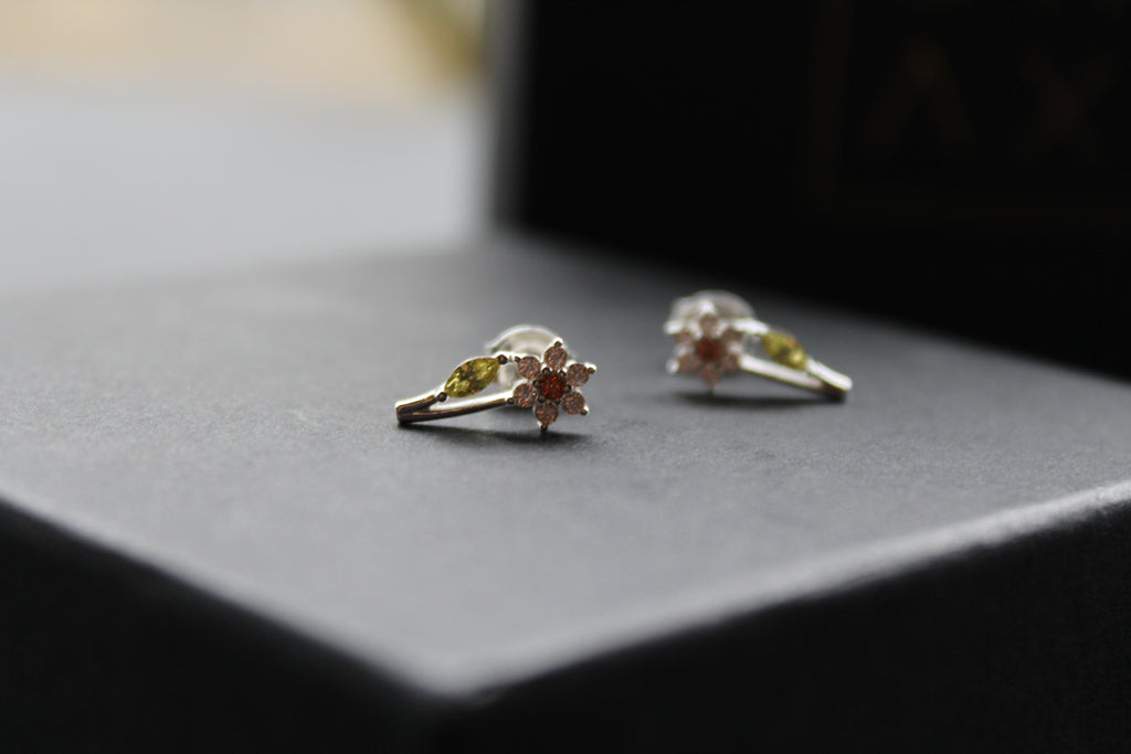 Cubic Zirconia Silver Daffodil Studs