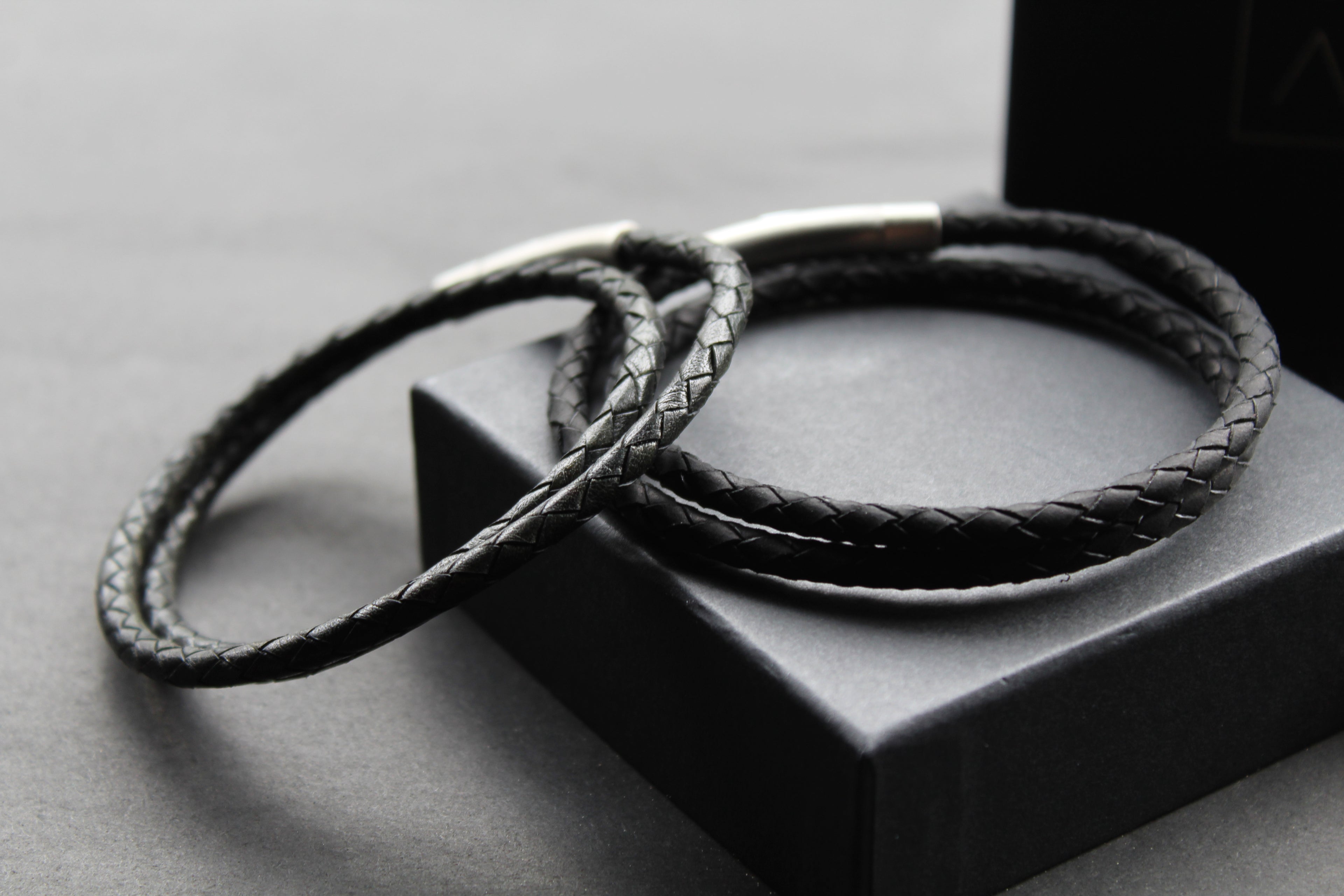 Double Band Thin Leather Bracelet