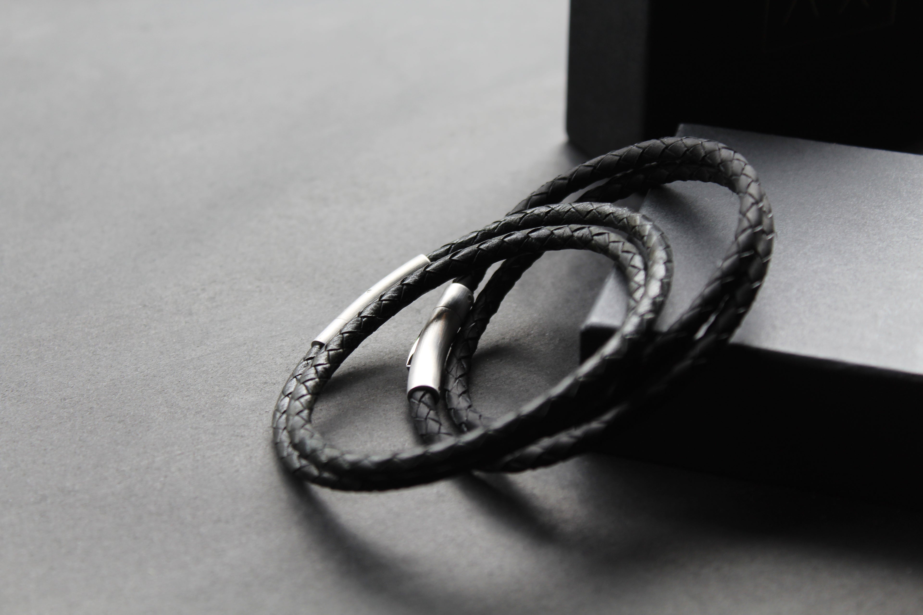 Double Band Thin Leather Bracelet