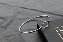 Load image into Gallery viewer, Flat Solid Wire Sprung Hook-In Bangle
