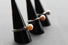Load image into Gallery viewer, Freshwater Pearl Rings
