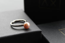 Load image into Gallery viewer, Freshwater Pearl Rings
