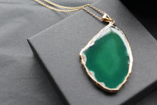 Load image into Gallery viewer, Green Agate Crystal Long Length Gold Tone Necklace
