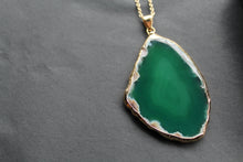 Load image into Gallery viewer, Green Agate Crystal Long Length Gold Tone Necklace
