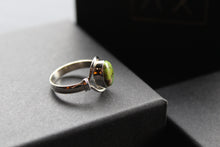 Load image into Gallery viewer, Green Copper Turquoise Small Oval Ring
