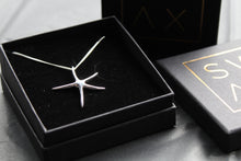 Load image into Gallery viewer, High Gloss Starfish Necklace
