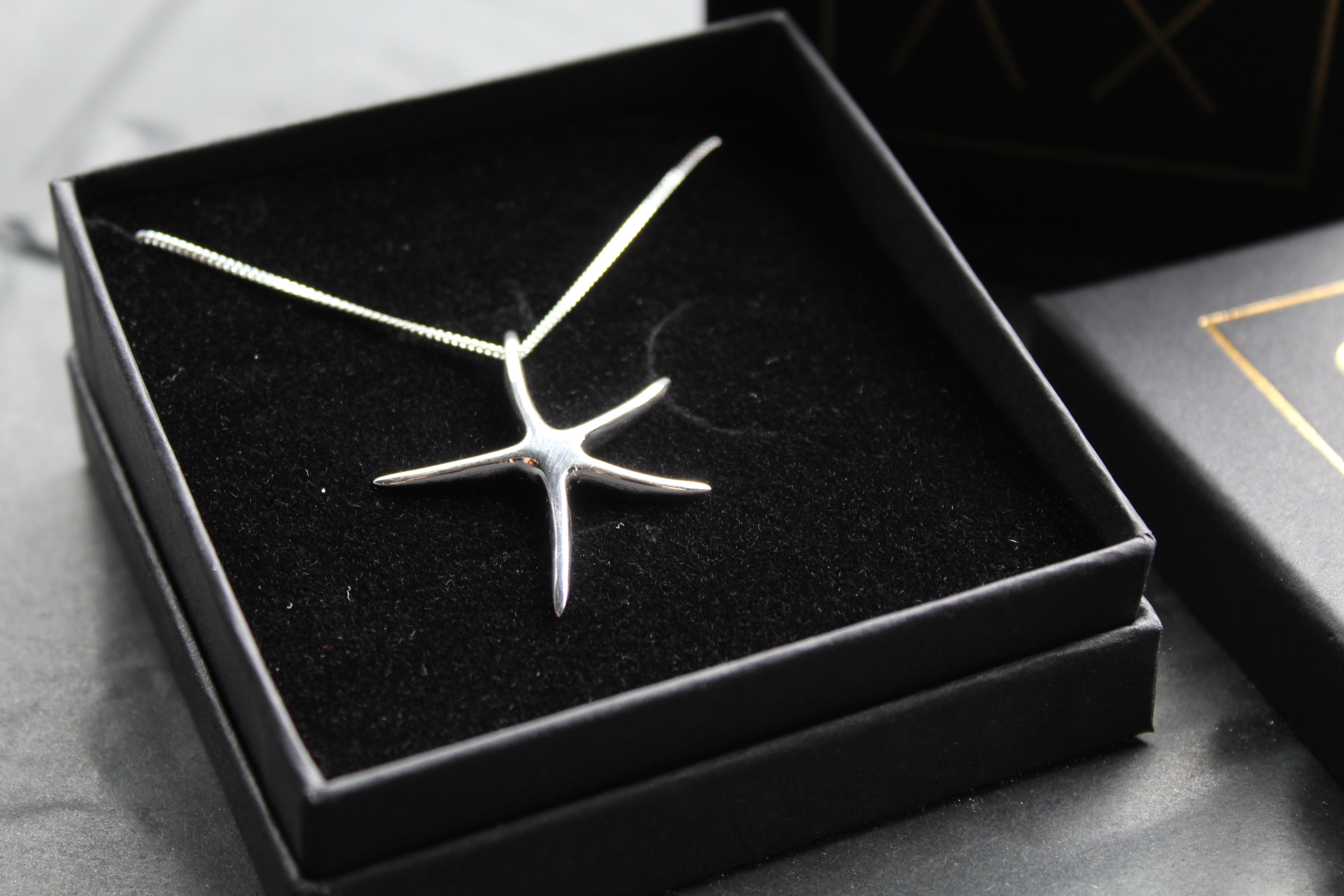 High Gloss Starfish Necklace