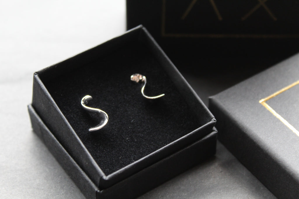High Shine Swirl Stud
