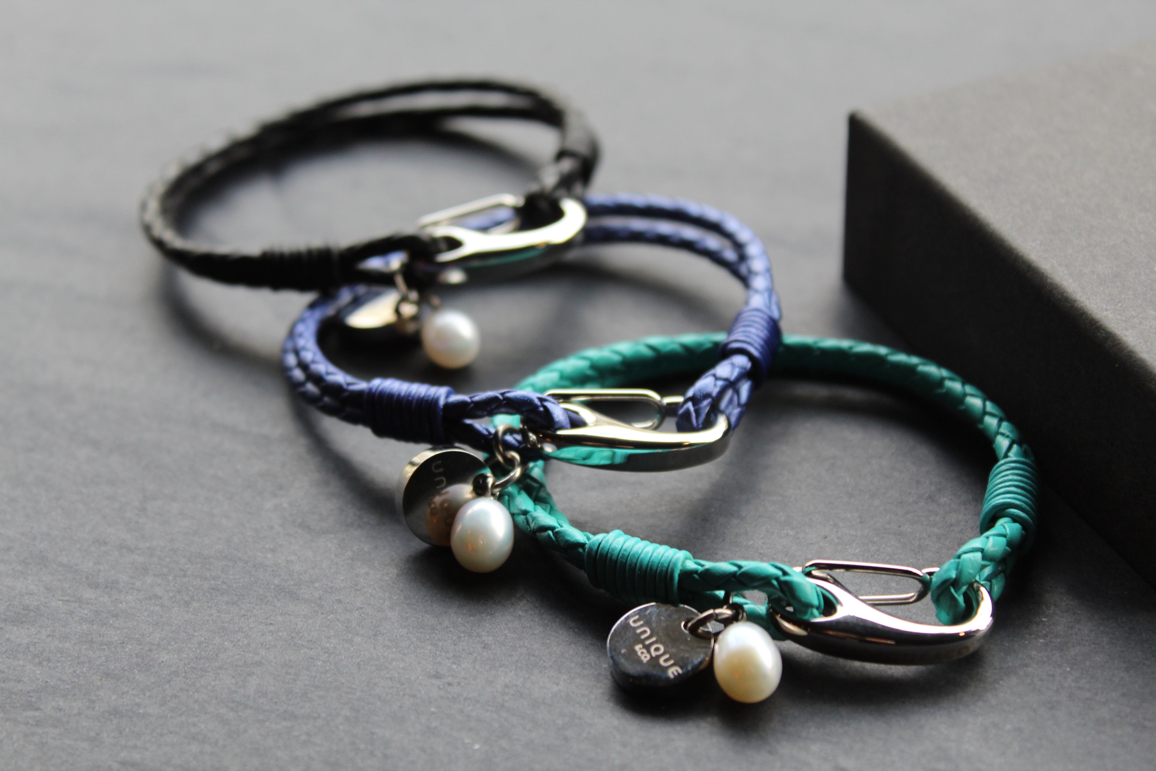 Leather Bracelet with Shrimp Clasp and Pearl Charm