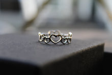 Load image into Gallery viewer, Lily Heart Ring
