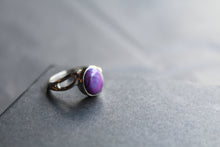 Load image into Gallery viewer, Mohave Purple Turquoise Ring
