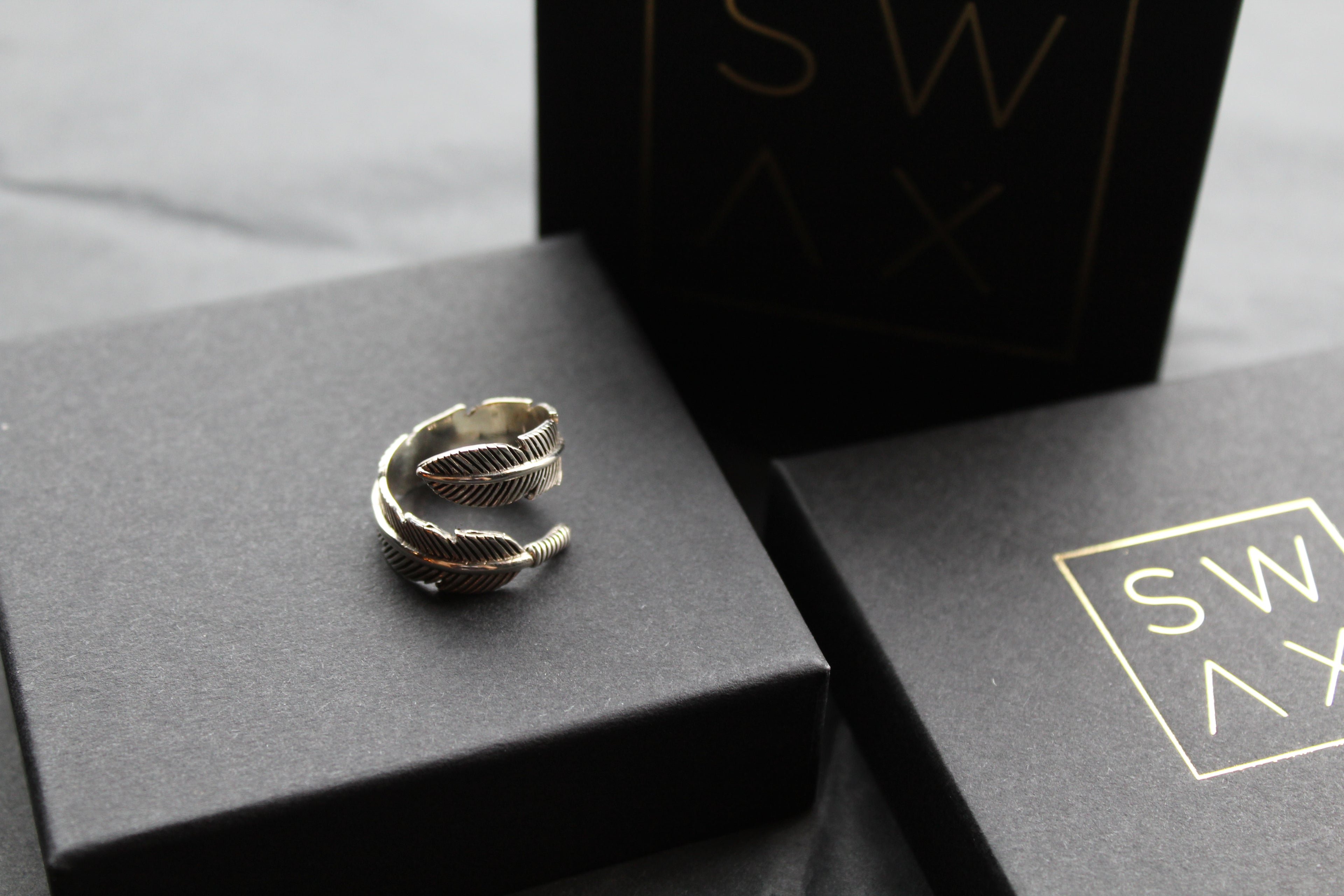 Oxidised Feather 8mm Band Ring