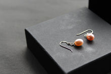Load image into Gallery viewer, Peach Fresh Water Pearl Drop Earrings
