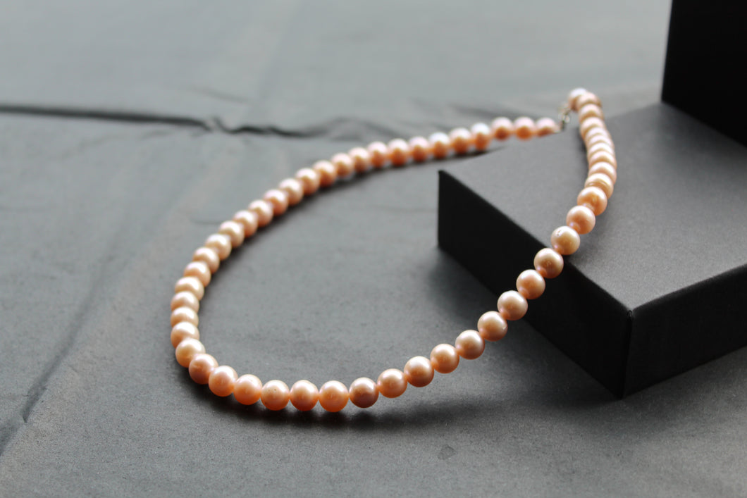 Peach Pearl Necklace