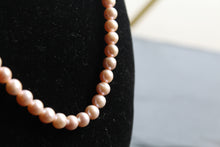 Load image into Gallery viewer, Peach Pearl Necklace
